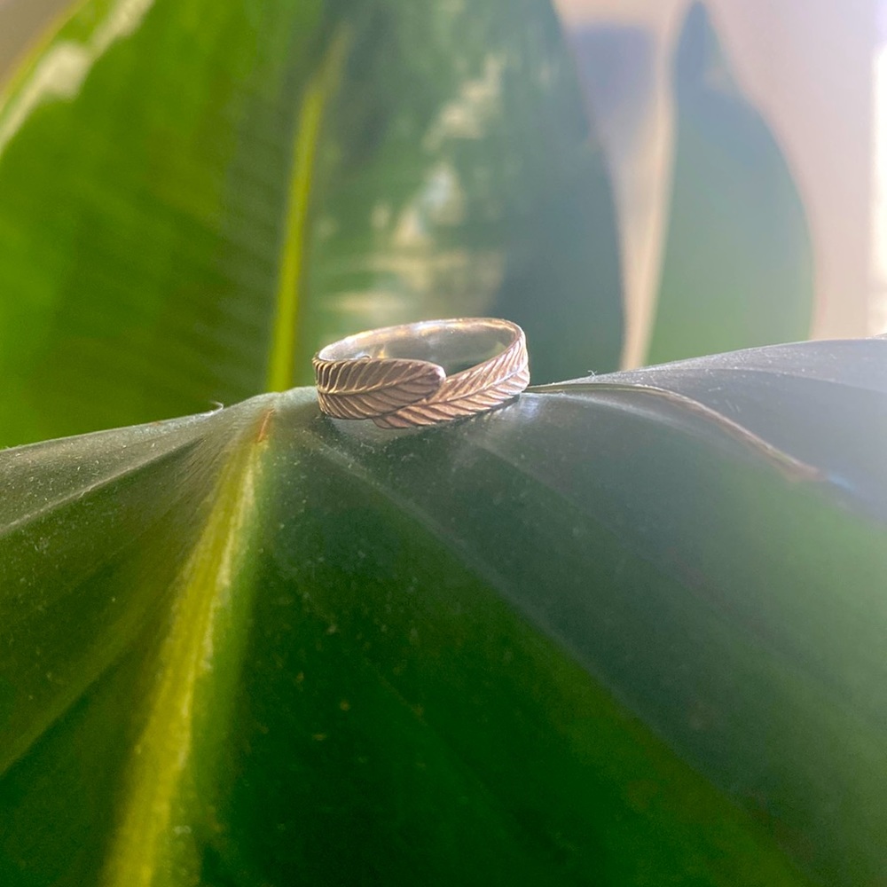 Silver feather wrap ring, size 6.5